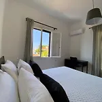 펜션 Demie And George ηouse Loutraki (Skopelos)