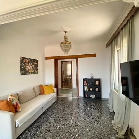 Casa vacanze Demie And George ηouse *
